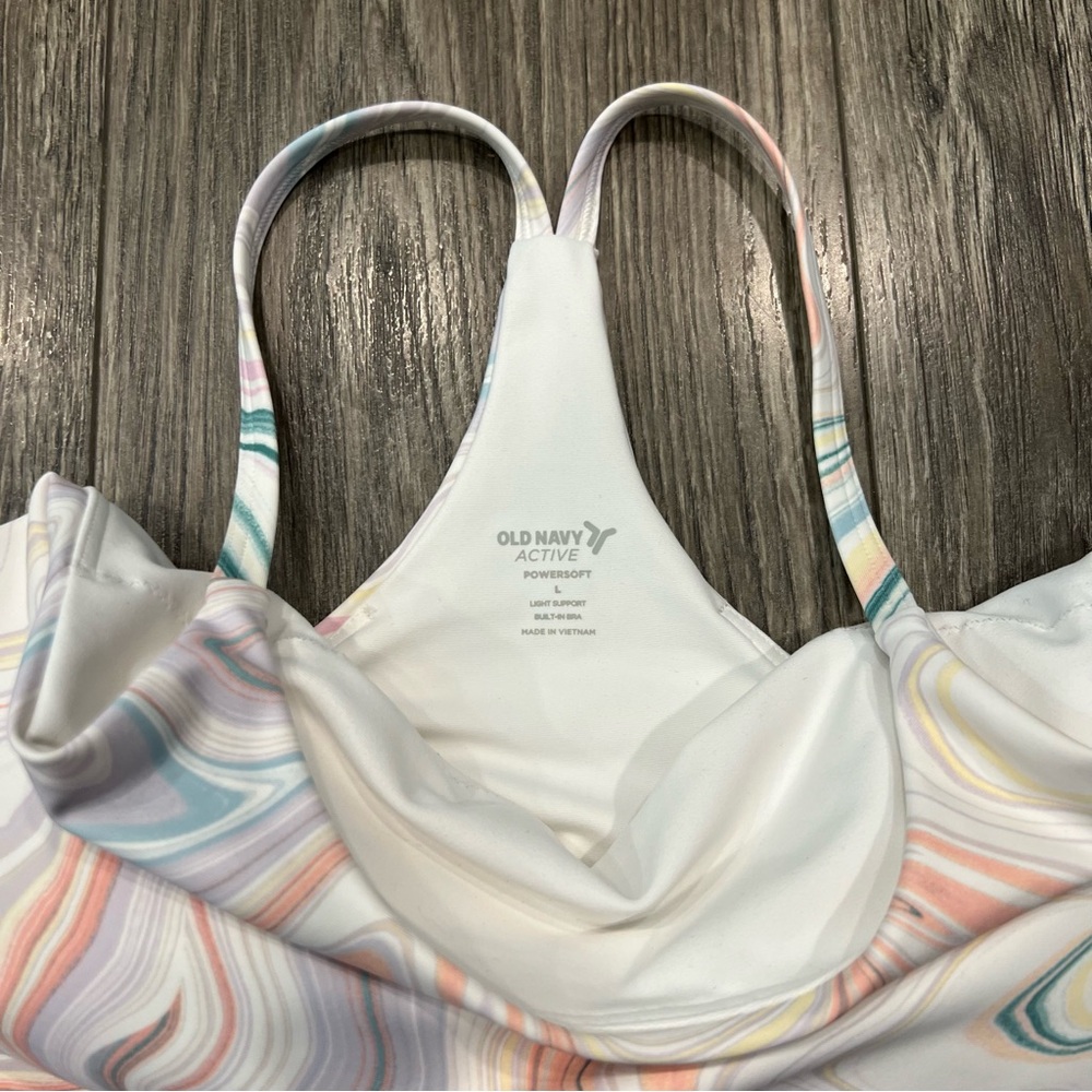 🌸 3/$30 Old Navy Powersoft Swirl Pop Cropped Shelf Bra Tank Top - Picture 5 of 5